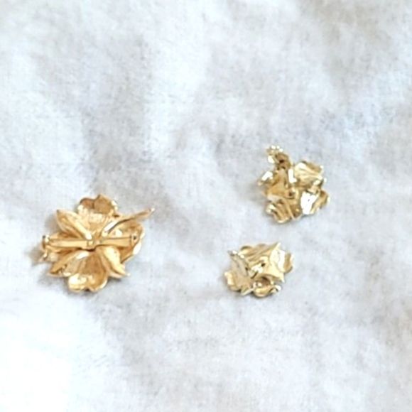 Set Clip on Earings and Brooch Floral Vintage - Picture 10 of 11